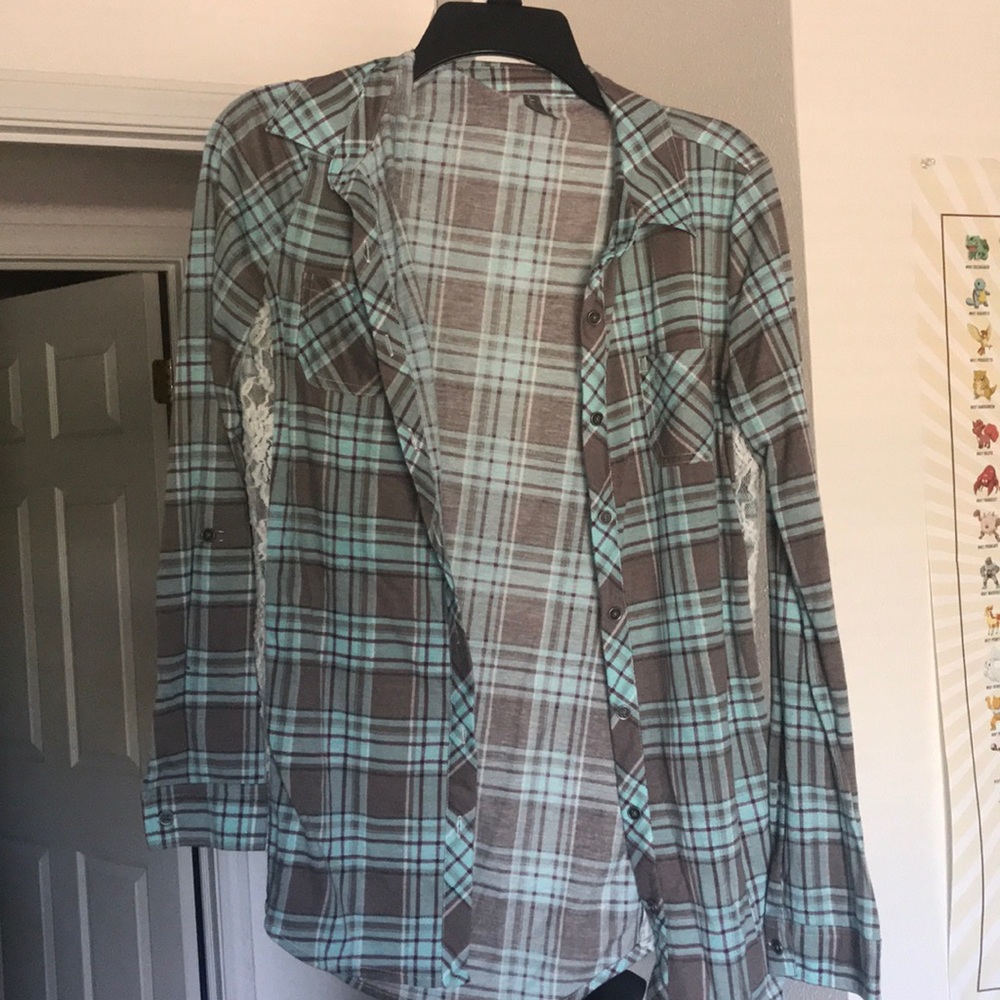 Size M flannel